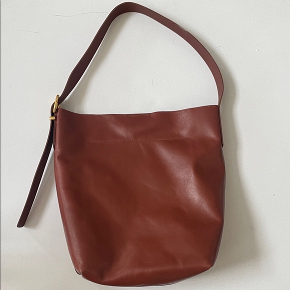 Madewell Handbags - Madewell Rich Brown Leather Shoulder Bag